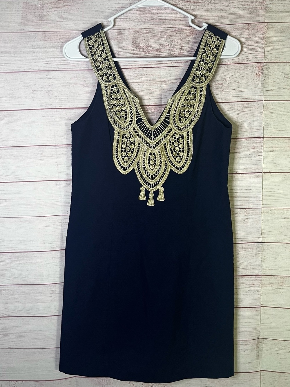 Lilly Pulitzer Largo Navy Blue Gold Lace Embroidered Sleeveless Dress Size 2